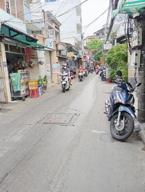 Chủ ngõ cần bán gấp: Hẻm kinh doanh xe hơi thẳng 1 trục Lạc Long Quân - Quận 11